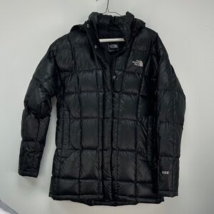 The North Face  Puffer Jacket in Black
Perfect condition like new